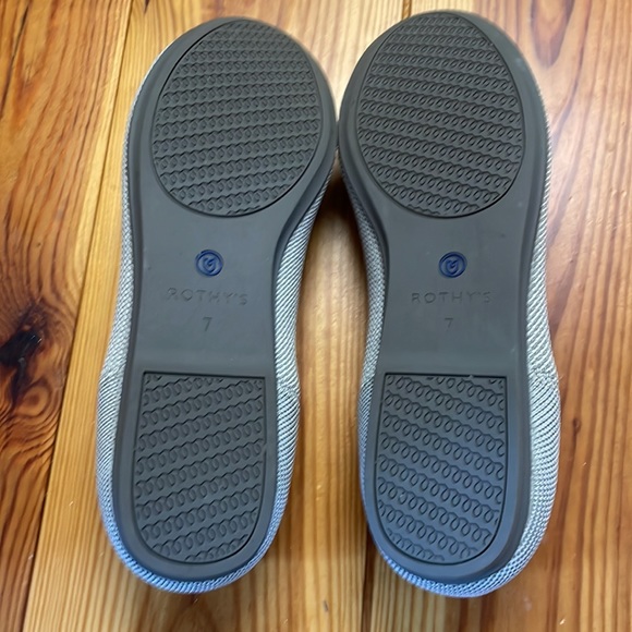 Rothy’s Flats. size 7. - Picture 3 of 5
